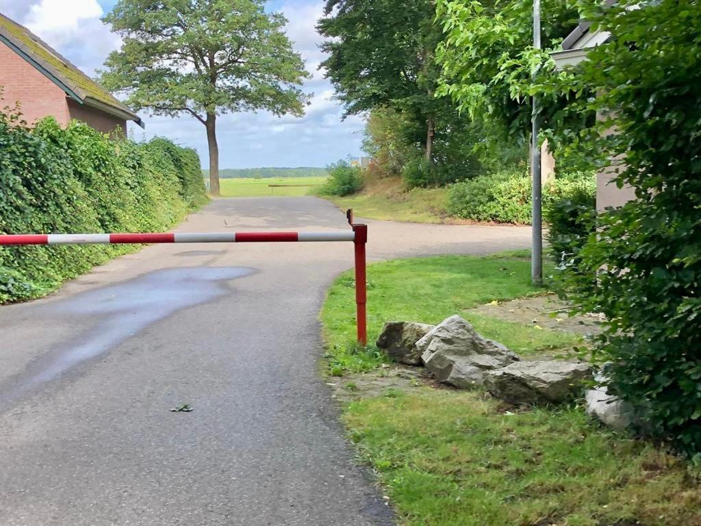 Landzicht Natuur Rust En Ruimte 奥斯特沃尔德 外观 照片